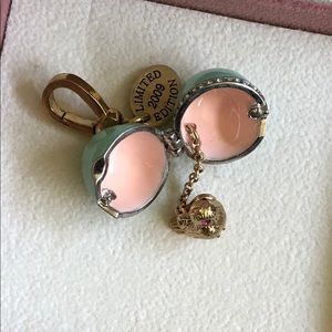 LIMITED EDITION Juicy Couture Egg w/Chick